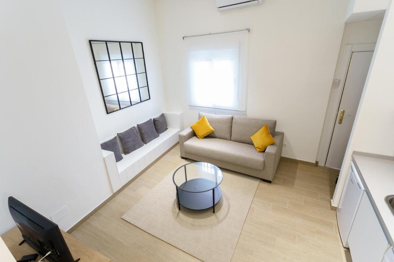 Teatro Suites Malaga Urban Flat Exterior photo