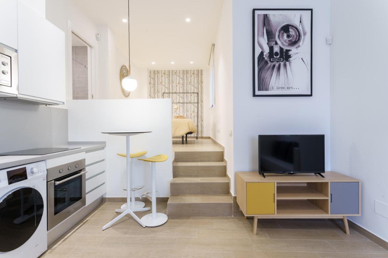 Teatro Suites Malaga Urban Flat Exterior photo