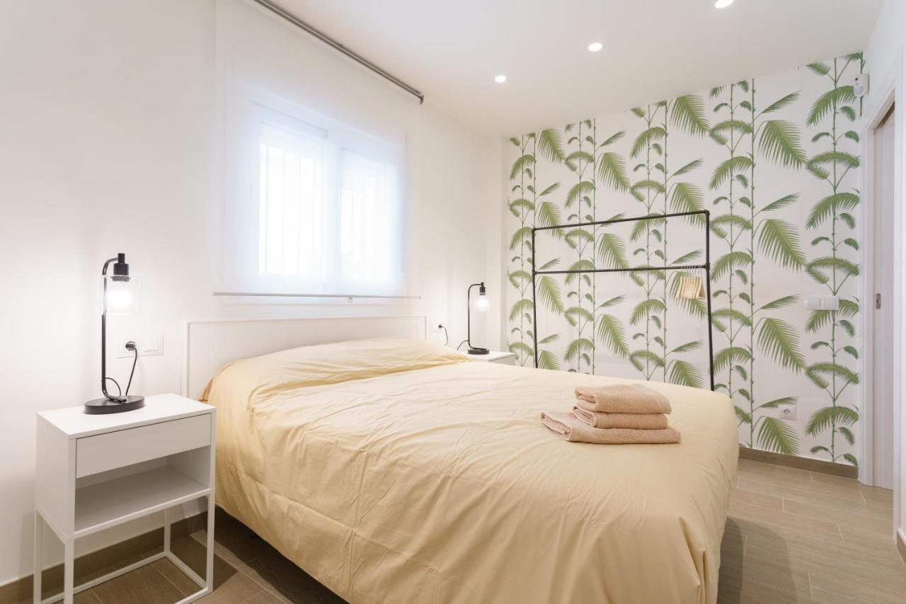 Teatro Suites Malaga Urban Flat Exterior photo